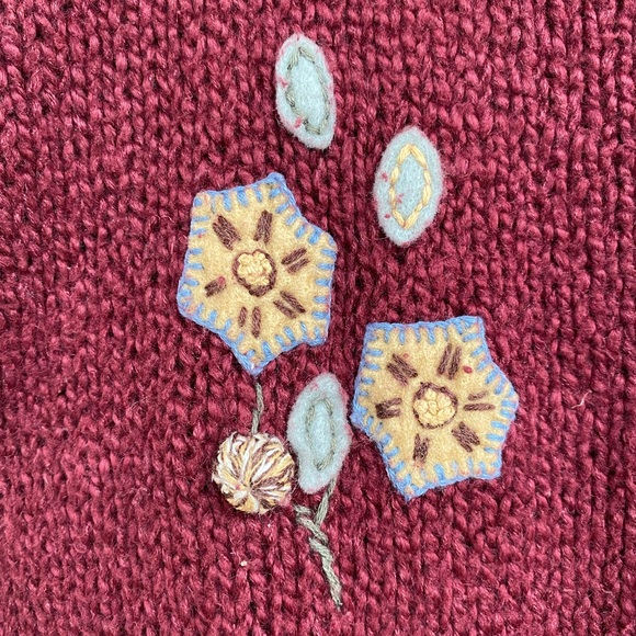 Vtg Cherokee Maroon Floral Detail Grandma Cottagecore Thick Knit Cardigan Sz L - Picture 4 of 10